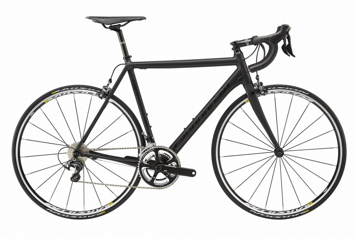 ホイールはシマノのWH-キャノンデール CANNONDALE CAAD10 105 DISC 56サイズ